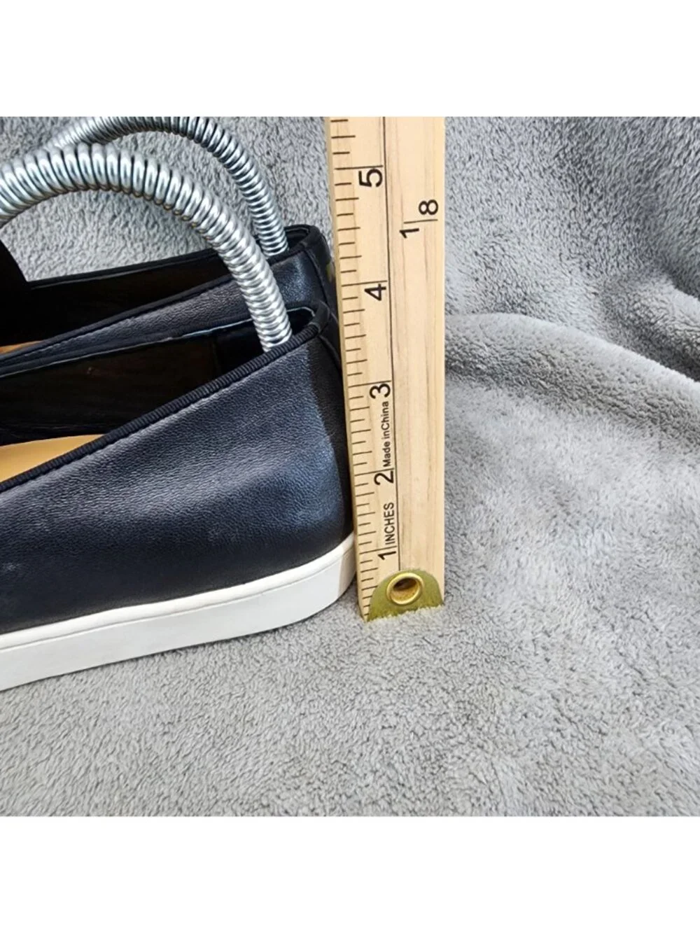 Birdies Shoes Womens 7.5 Black Leather Slip On Sneakers *Read*